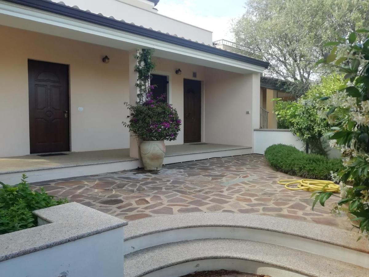 Casa Vacanze Villa Rosa Cala Gonone Exterior foto